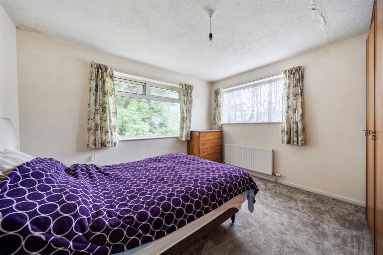 Images for Lyddons Mead, Chard