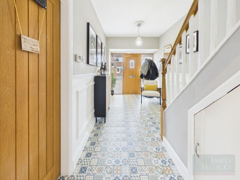 Images for Wyndham Close, Oadby, Leicestershire