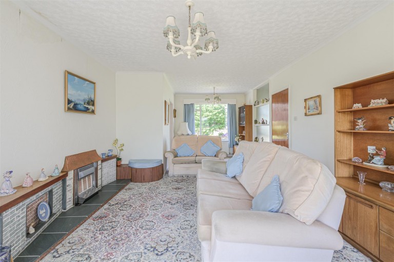 Images for Moat Bank, Bretby, DE15