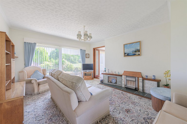 Images for Moat Bank, Bretby, DE15