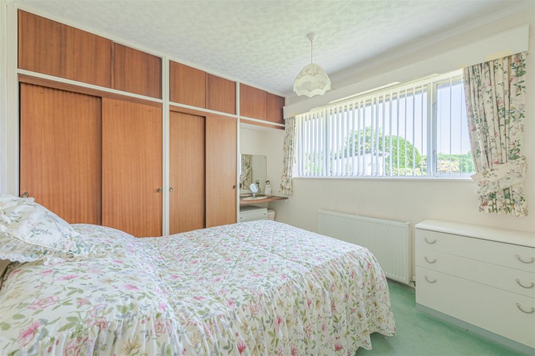 Images for Moat Bank, Bretby, DE15
