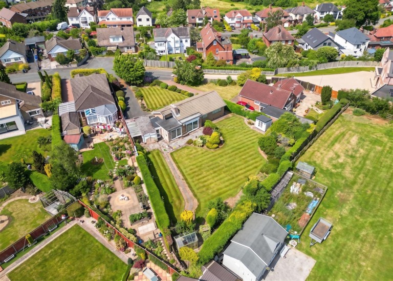 Images for Moat Bank, Bretby, DE15