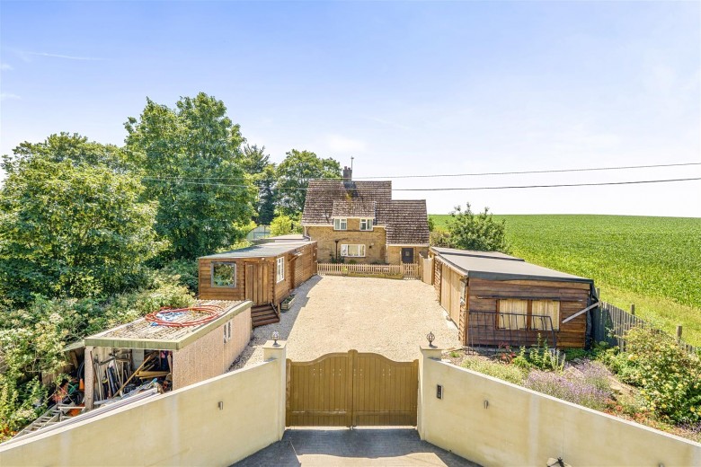 Click the photo for more details of Yeovil Road, Bradford Abbas, Sherborne