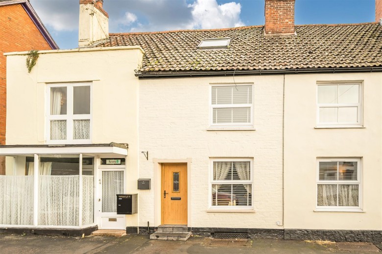 Click the photo for more details of Mantle Street, Wellington