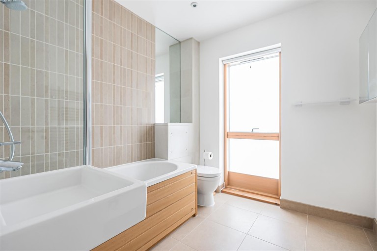 Images for Lexington House, Long Road, Cambridge