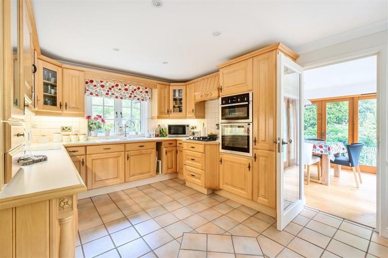 Images for Rushall Lane, Corfe Mullen, Wimborne