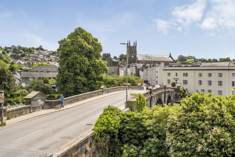 Images for The Plains, Totnes