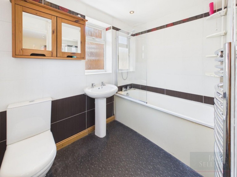 Images for Sandiacre Drive, Thurmaston, Leicestershire