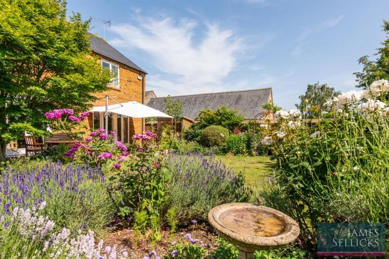 Images for Manor Farm Lane, Drayton, Market Harborough