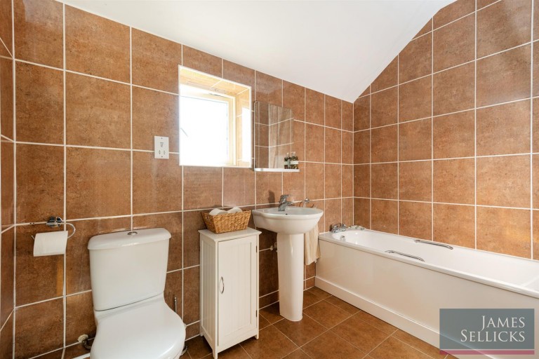 Images for Manor Farm Lane, Drayton, Market Harborough