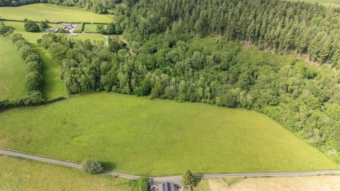 Click the photo for more details of Sandford, Crediton