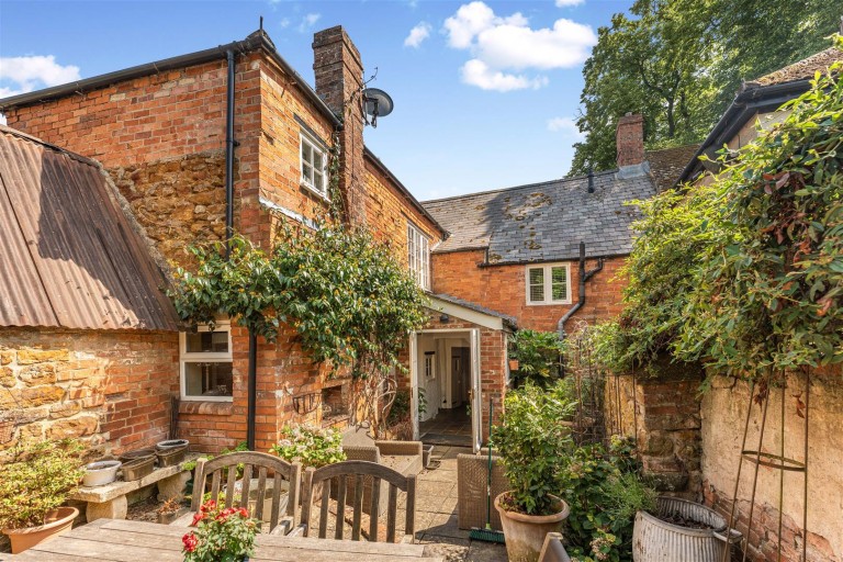 Images for Culworth Road, Chipping Warden