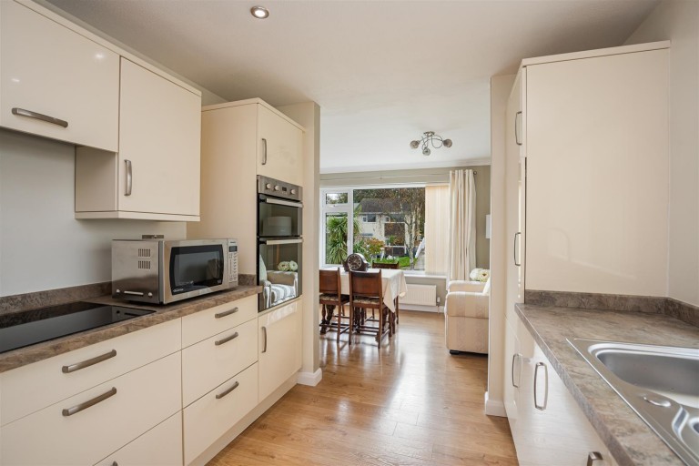 Images for Broadpark Road, Torquay