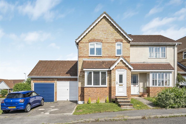 Click the photo for more details of Horsham Close, Haverhill