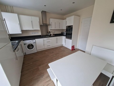 Click the photo for more details of Jennings Close, Northampton, NN5
