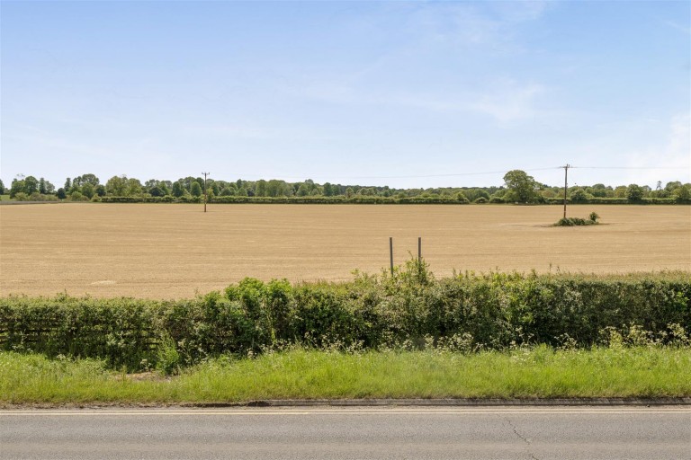 Images for Watling Street, Potterspury, NN12