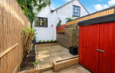 Click the photo for more details of City Road, Cambridge