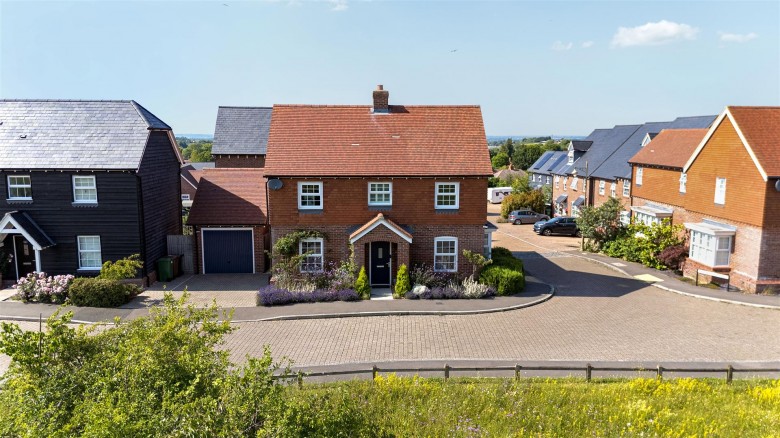Click the photo for more details of Humphries Green, Wantage, OX12, Oxfordshire