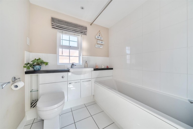 Images for Humphries Green, Wantage, OX12, Oxfordshire