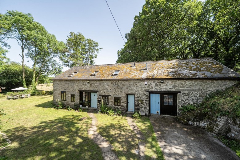 Click the photo for more details of Teigngrace, Newton Abbot