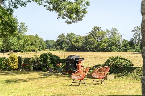 Click the photo for more details of Teigngrace, Newton Abbot