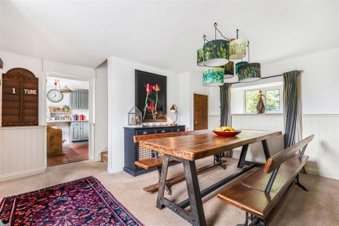 Click the photo for more details of Broadbury, Okehampton