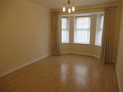 Click the photo for more details of Marlborough House, Marlborough Road, Banbury