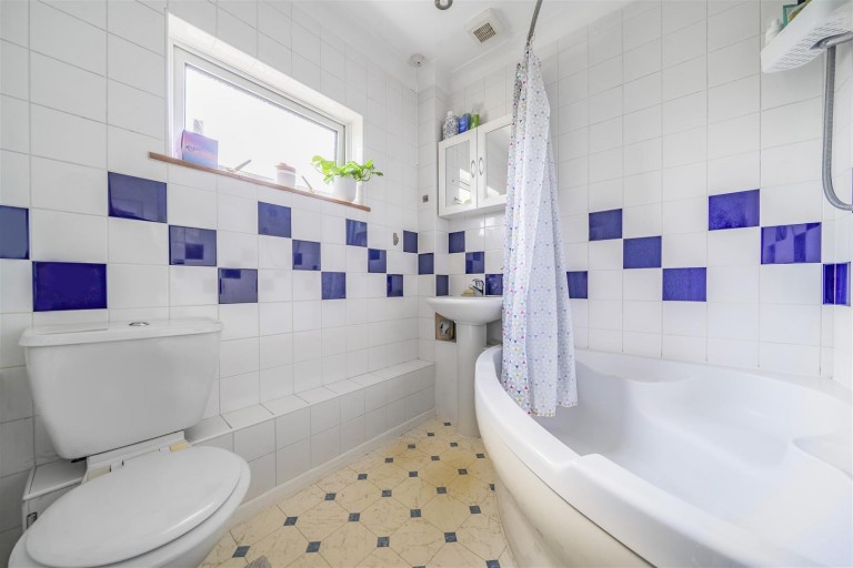 Images for Paynes Close, Piddlehinton, Dorchester