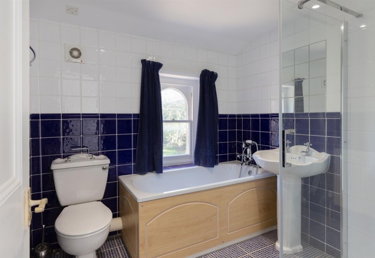Images for Chapel Lane, Merstone, Newport