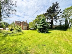 Images for Chapel Lane, Merstone, Newport