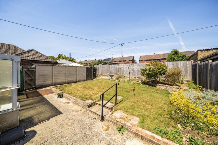 Images for Ambrose Close, Bradford Abbas, Sherborne