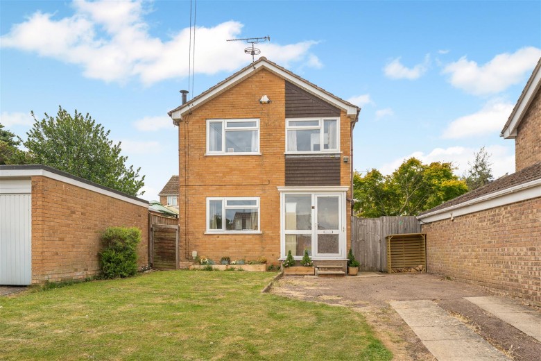 Click the photo for more details of Longburges, Middleton Cheney, Banbury