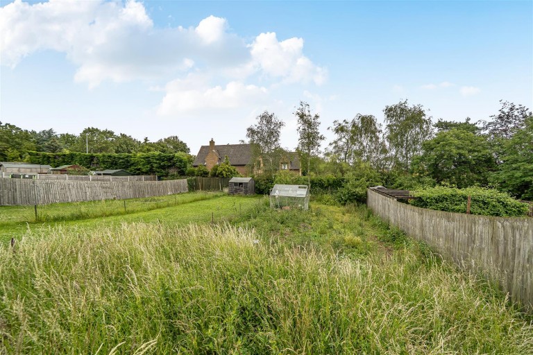 Images for Showsley Road, Shutlanger, NN12