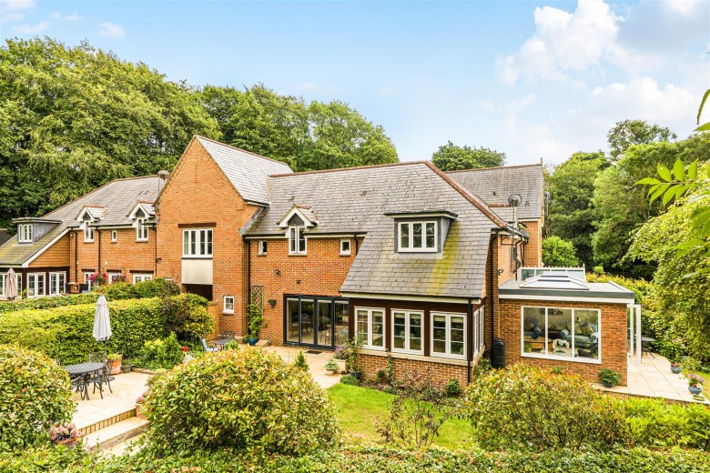 Click the photo for more details of Hawthorn Road, Charlton Down, Dorchester