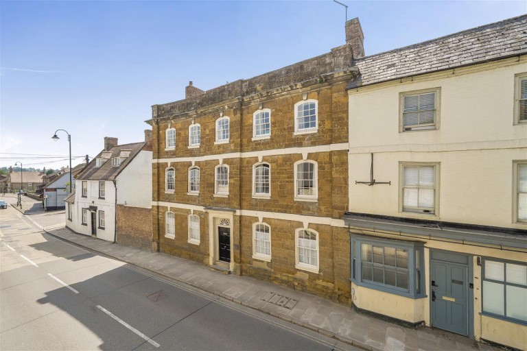 Images for Watling Street West, Towcester, NN12
