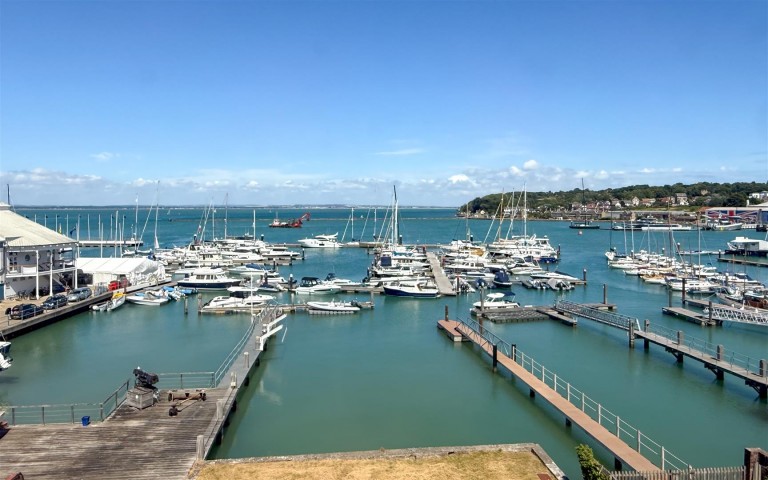 Images for Cowes, Isle of Wight