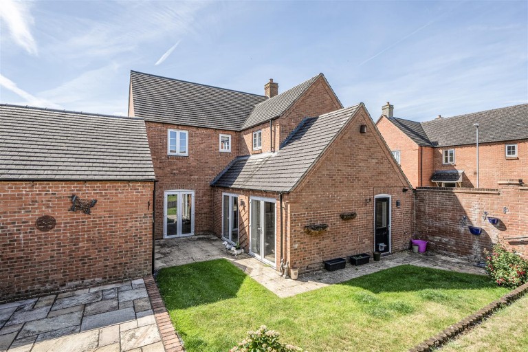 Images for Freemans Way, Greens Norton, NN12