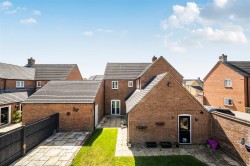Images for Freemans Way, Greens Norton, NN12