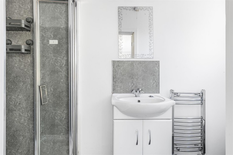 Images for Zelah, Truro