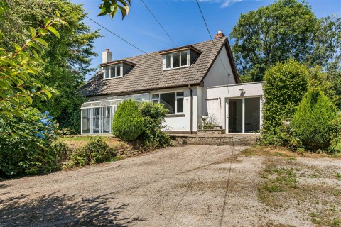 Click the photo for more details of Zelah, Truro