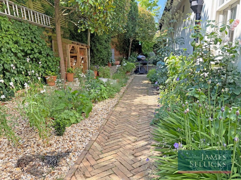 Images for Leopards Lodge, East Langton, Market Harborough