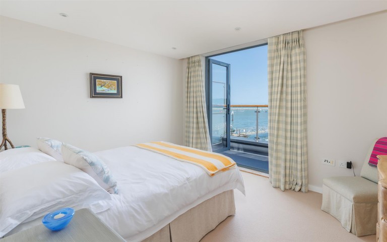 Images for Cowes, Isle of Wight