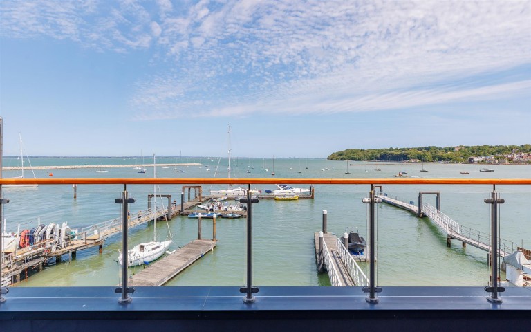 Images for Cowes, Isle of Wight