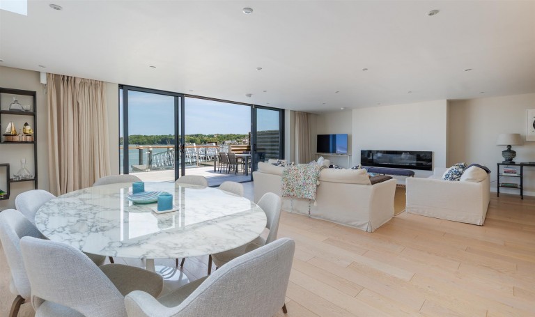 Images for Cowes, Isle of Wight