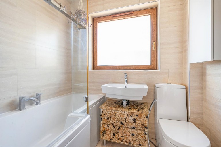 Images for Fairhaven Way, Newmarket