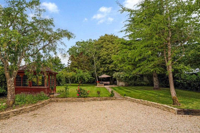 Images for Alvescot, Oxfordshire