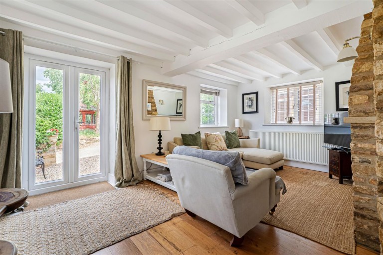 Images for Alvescot, Oxfordshire