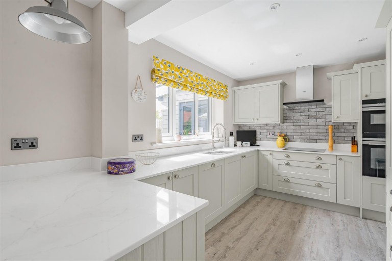 Images for Manor Farm Close, Haverhill