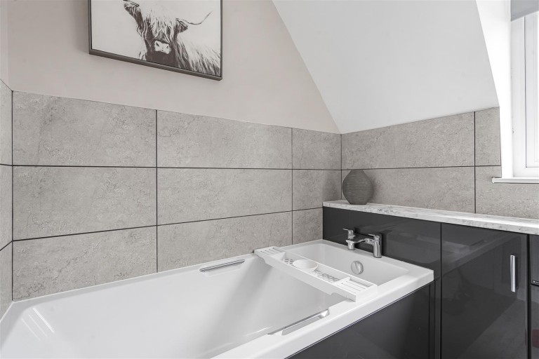Images for Manor Farm Close, Haverhill