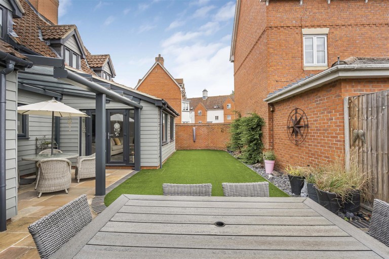 Images for Manor Farm Close, Haverhill